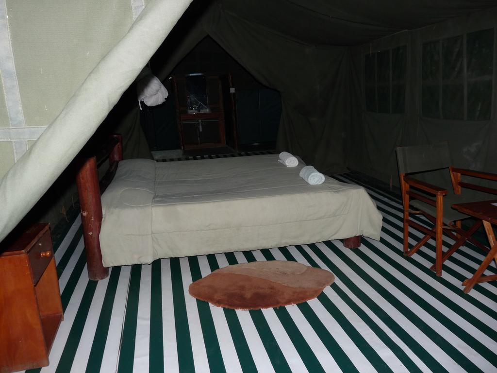 Enchoro Wildlife Camp Hotel Ololaimutiek Exterior photo