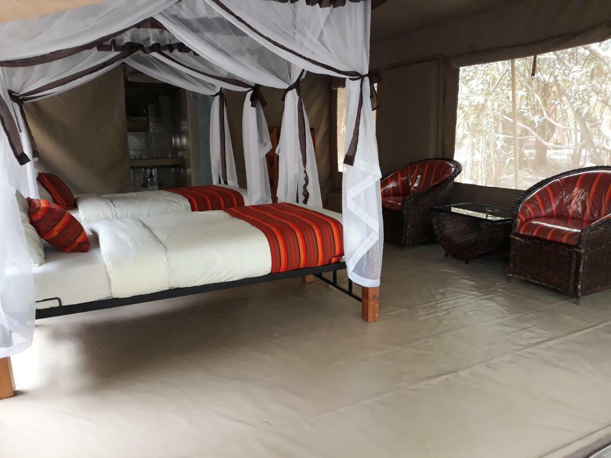 Enchoro Wildlife Camp Hotel Ololaimutiek Exterior photo